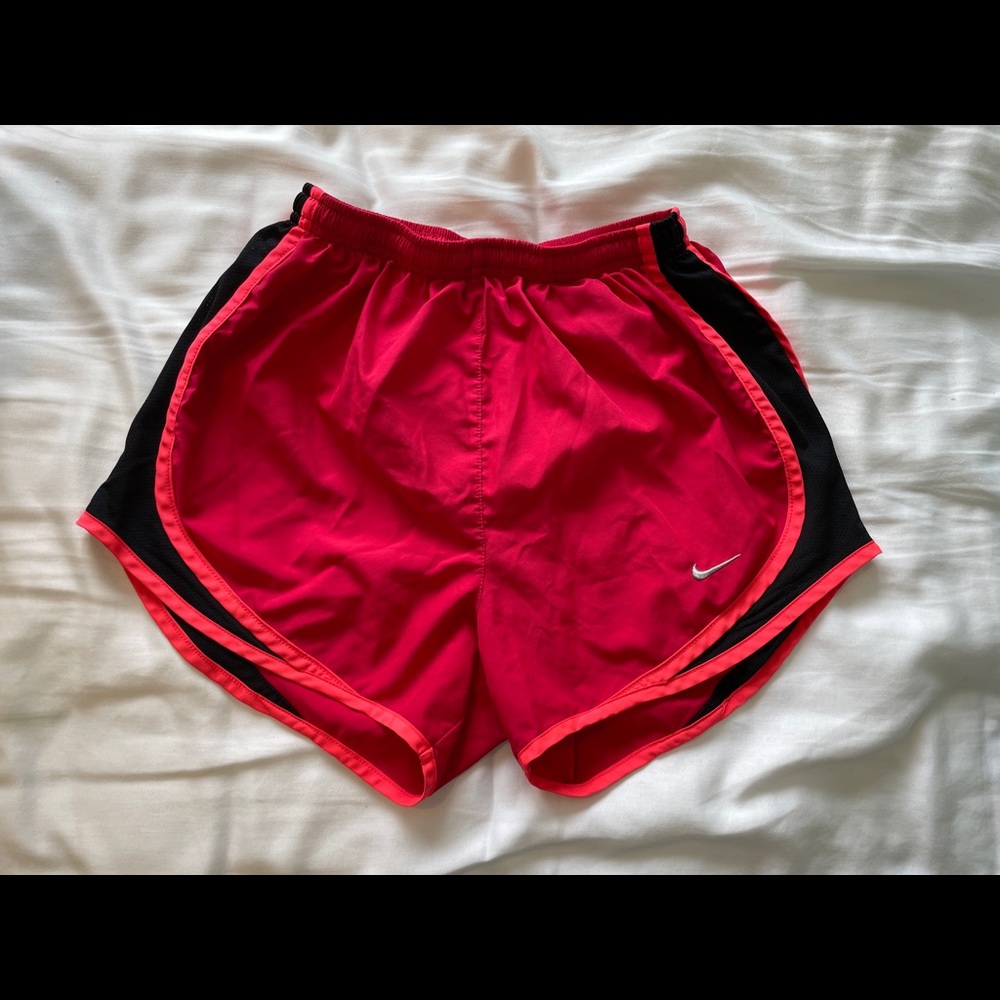 Nike Women's Tempo Dry Core 3'' Running Shorts
